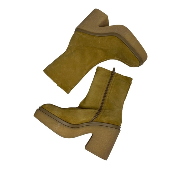 ‼️NIB FP Gigi Boot - Picture 3 of 4